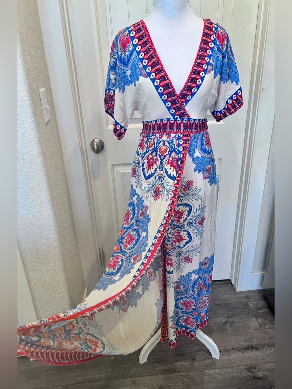 Flying Tomato Printed Paisley Floral Criss Cross Tassel Tie Back Dress Sz Small - Picture 3 of 12